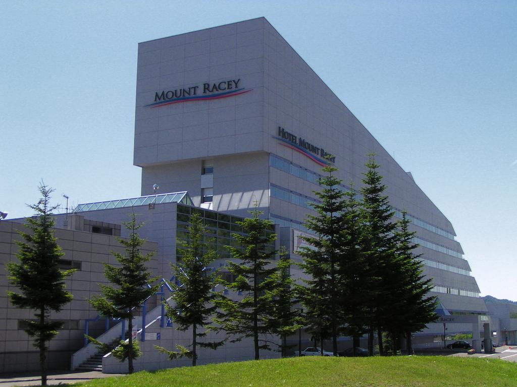 Hotel Mount Racey Yubari Exterior photo