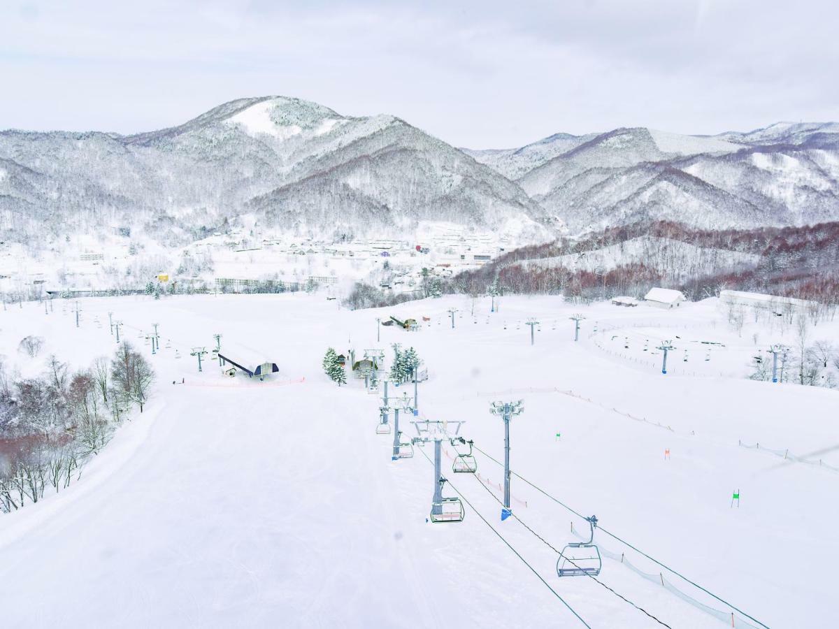 Hotel Mount Racey Yubari Exterior photo
