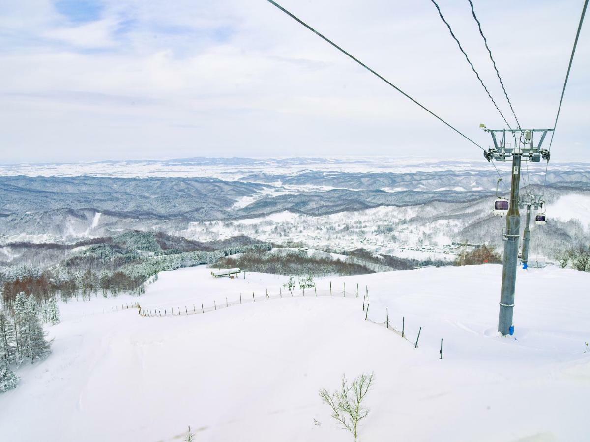 Hotel Mount Racey Yubari Exterior photo